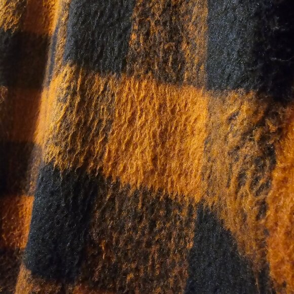 Women's Old Navy Plaid Jacket - Picture 3 of 3